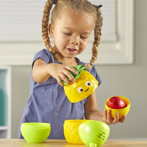6376 Nesting Fruit Friends Girl2 1