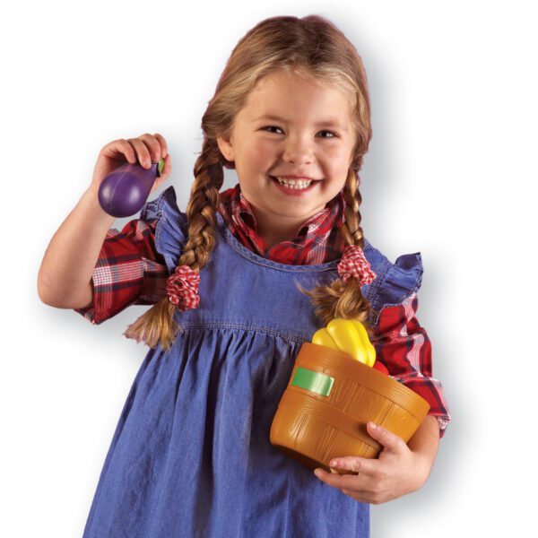 9721 NS Fruits Veg Girl 1