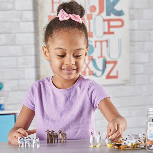 0810 FarmCounters Girl3 web