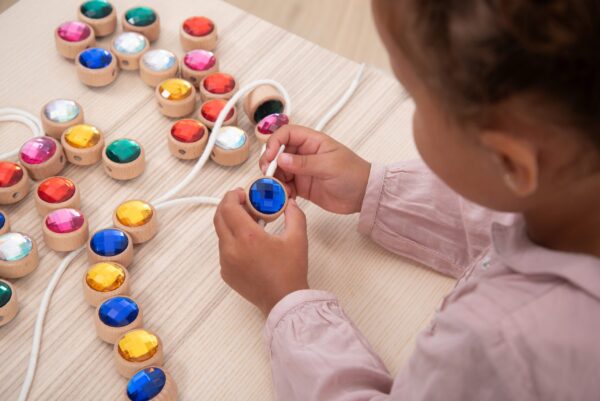 tickit-navlekaci-drahokamy