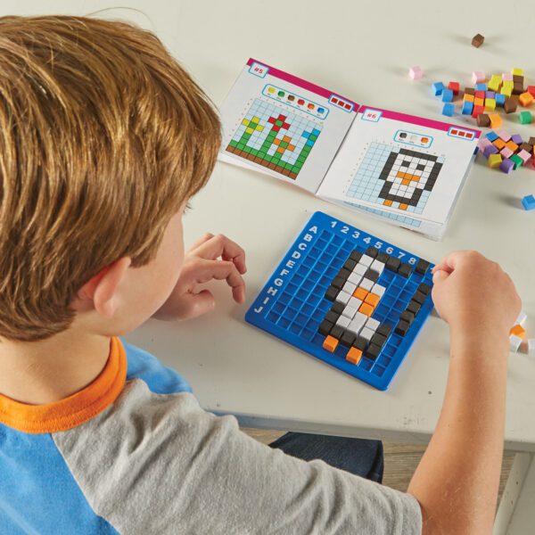 9463 Stem Pixel Art Challebge Boy 1