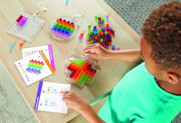 9465 STEM Explorers Suncatchers Boy1