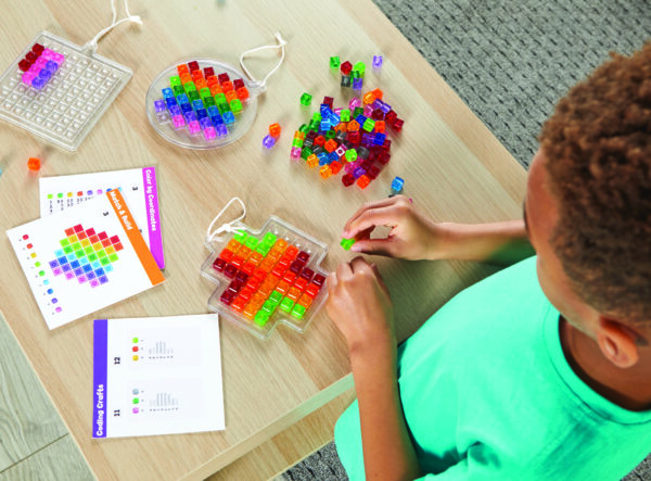 9465 STEM Explorers Suncatchers Boy2