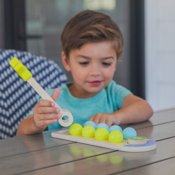 EI 1406 CountMatchWoodenSet Lifestyle 15 web 1