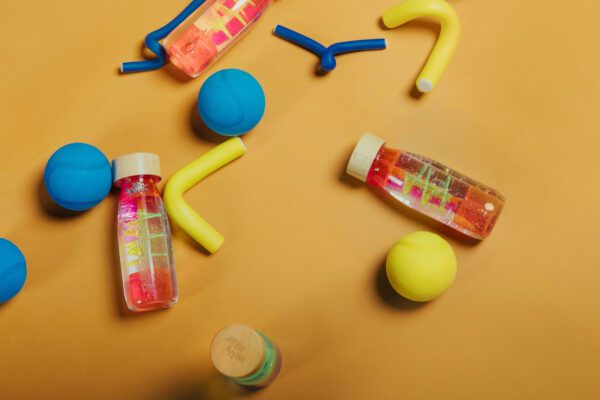 eng pl Petit Boum sensory bottle two phase MOVE Spiral Pink 339 6