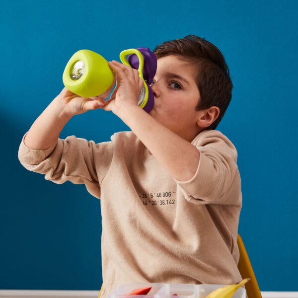 Kopie souboru sport spout bottle lifestyle 01 scaled