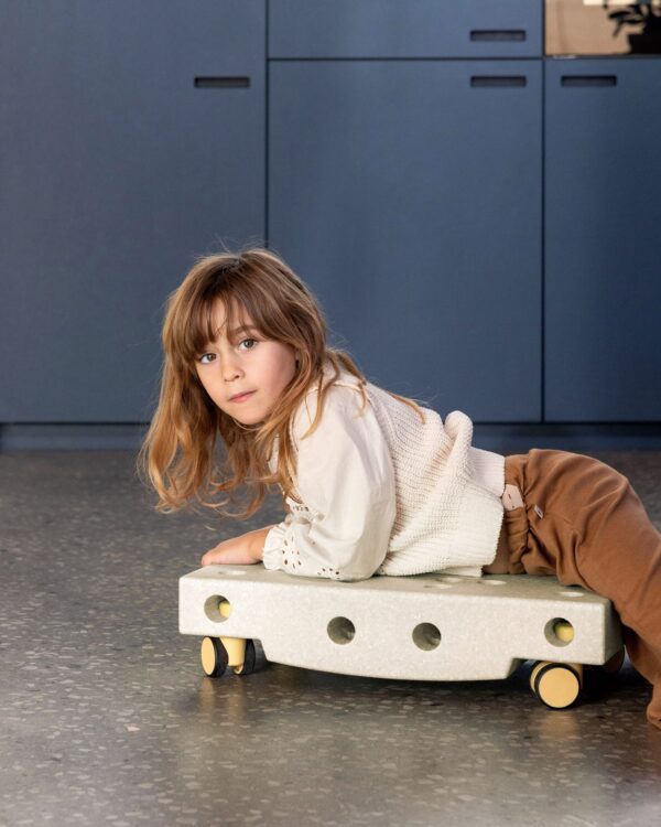 Curiosity Set Sand Grey Honey Yellow slide 4 scaled