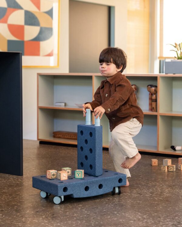 Explorer Set Deep Blue Sky Blue slide 6 scaled