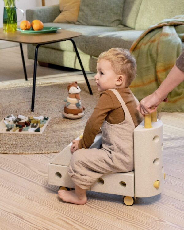 Explorer Set Sand Grey Honey Yellow slide 4 scaled