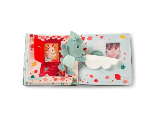 textilni-knizka-ucime-se-chodit-na-nocnik