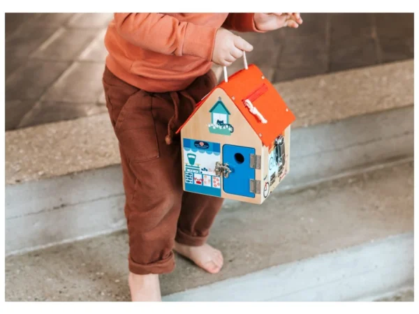 LILLI 83263 dreveny domek se zamky 9