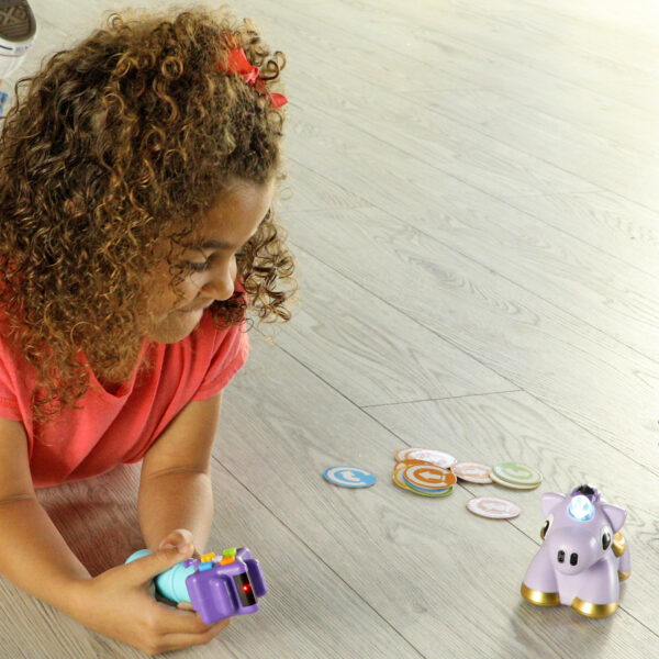 3105 MagiCodersSkye Girl4 web