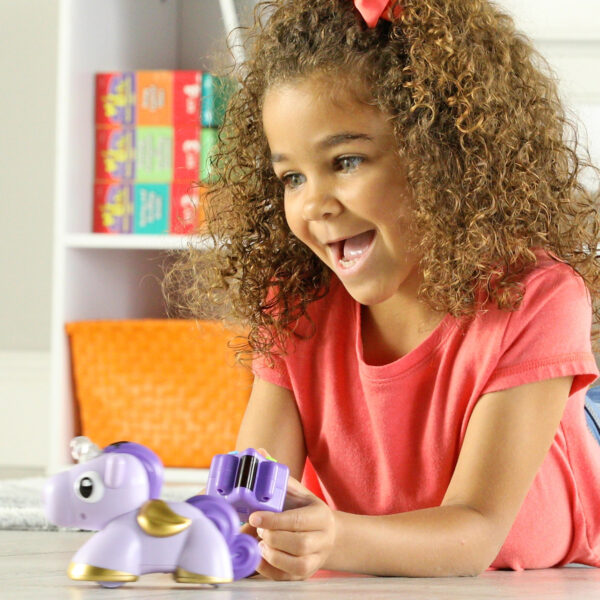 3105 MagiCodersSkye Girl5 web