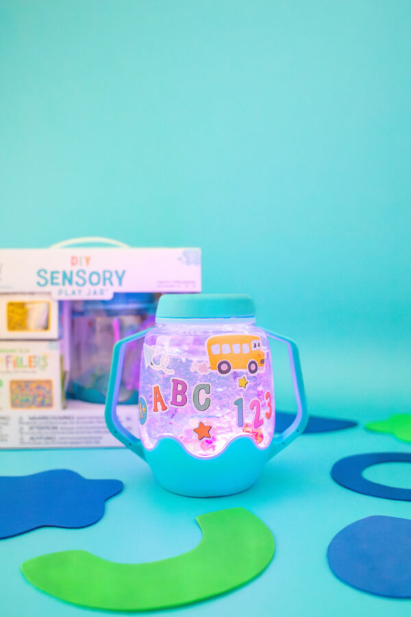 eng pl Glo Pals ABC Sensory Set Sensory Jar with Magical Fillers and Stickers 405 9